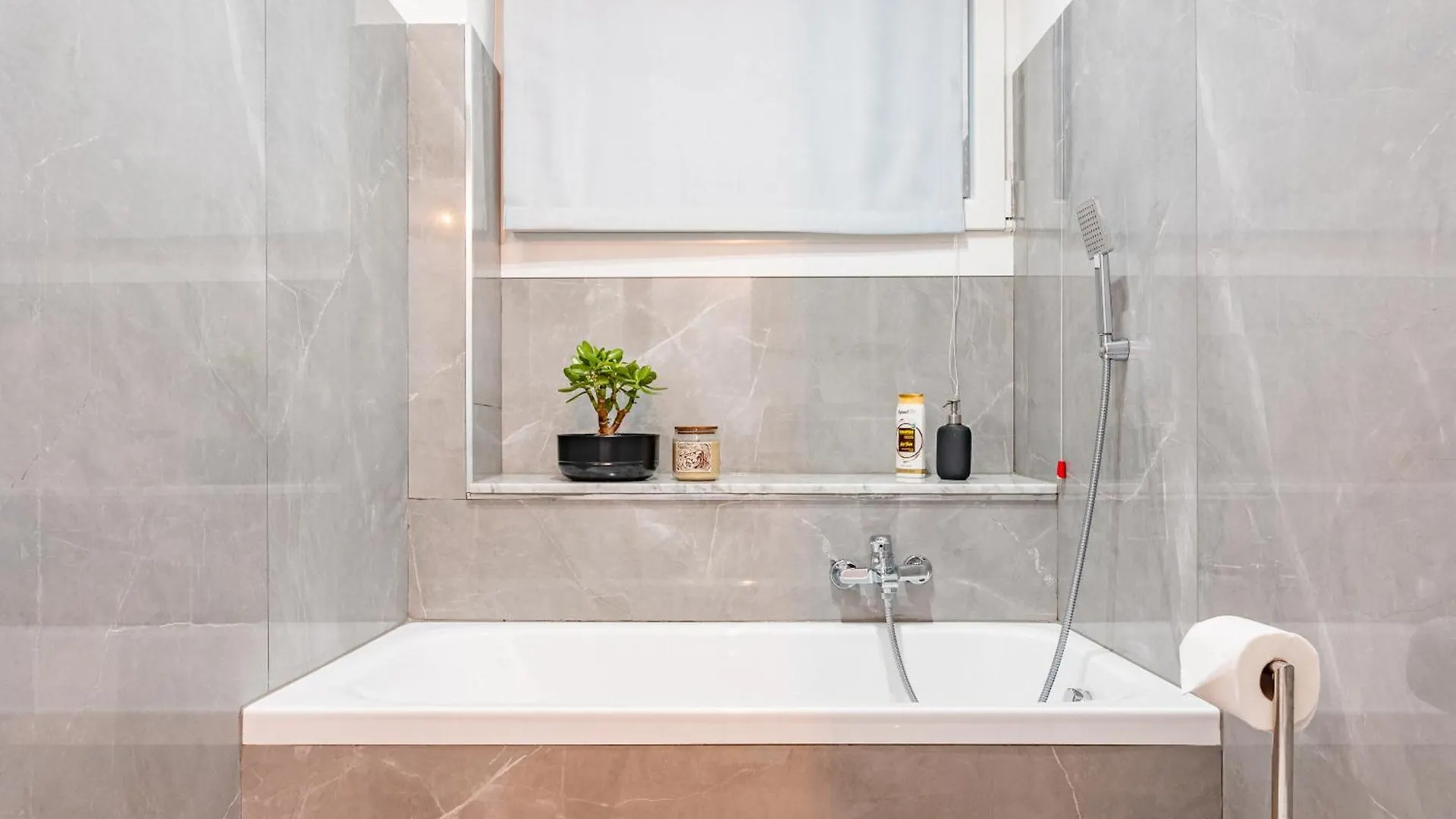 Appartamento Exclusive Led House Garibaldi Fs Milano 0*,  Italia