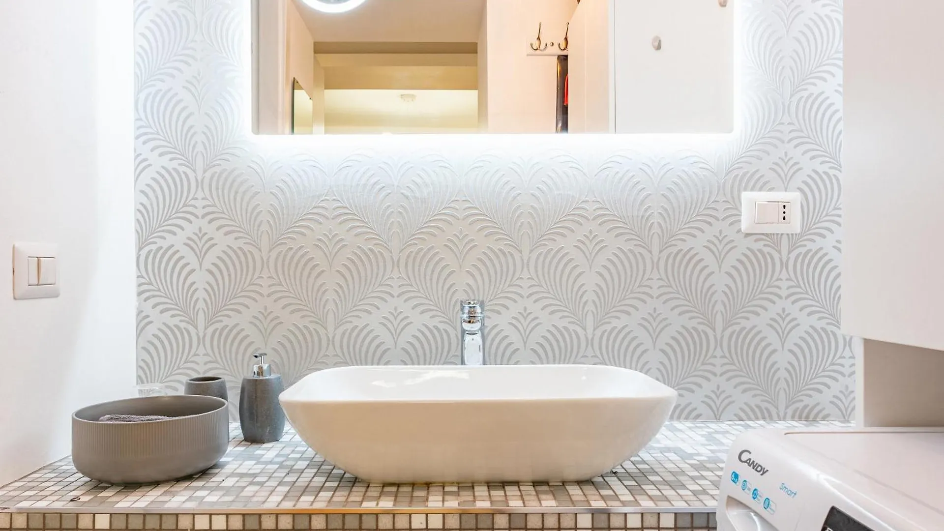 Exclusive Led House Garibaldi Fs Apartment Milan Italy